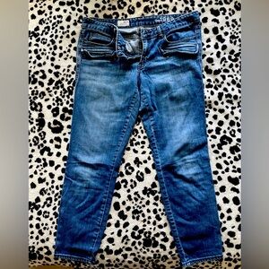 Cute cropped Gap jeans